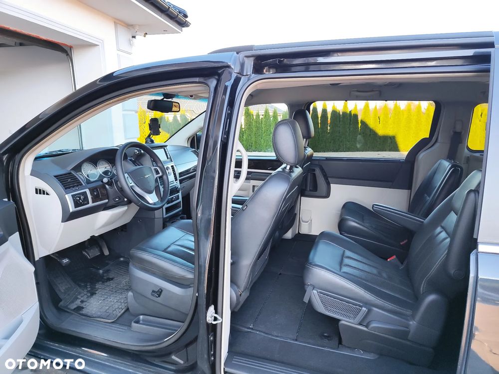 Chrysler Grand Voyager 2.8 CRD Limited - 14