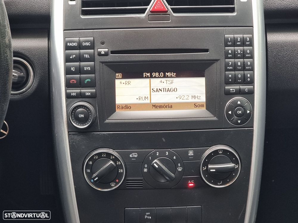 Mercedes-Benz A 160 Avantgarde Aut. - 8