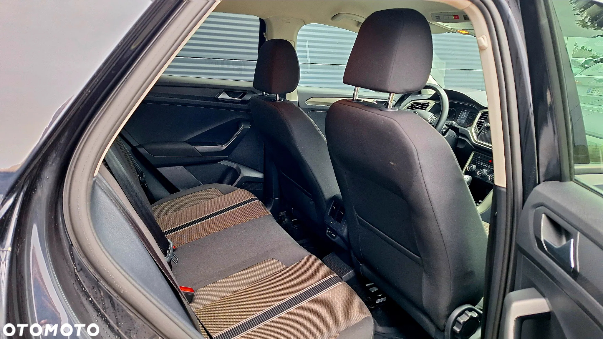 Volkswagen T-Roc 1.5 TSI ACT Advance DSG - 19