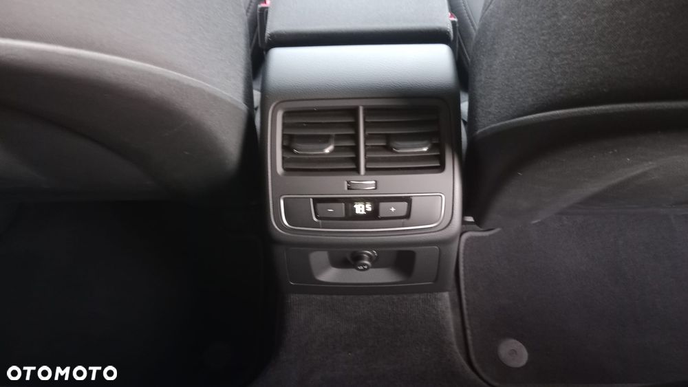 Audi A4 Avant - 30