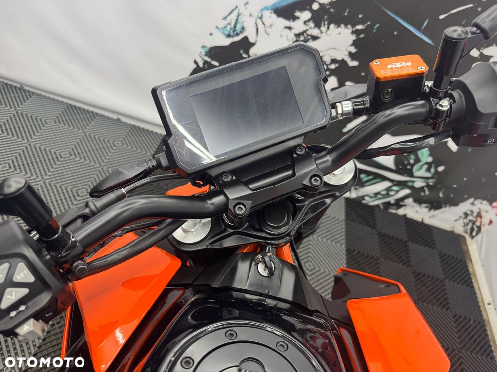 KTM Duke - 24