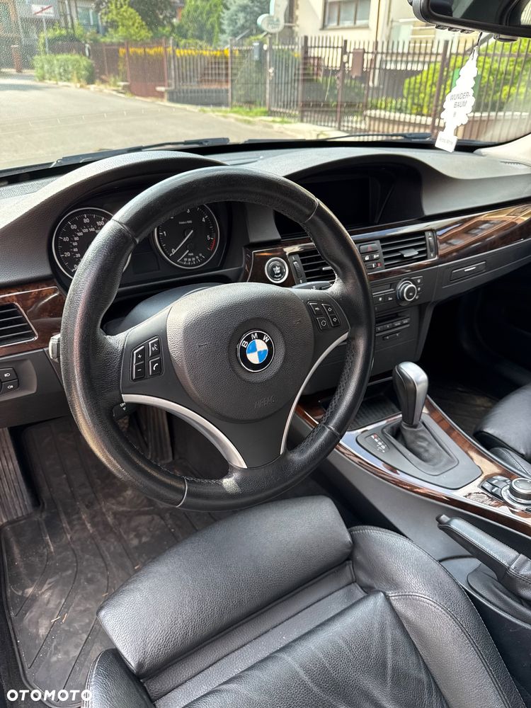 BMW Seria 3 335d - 8