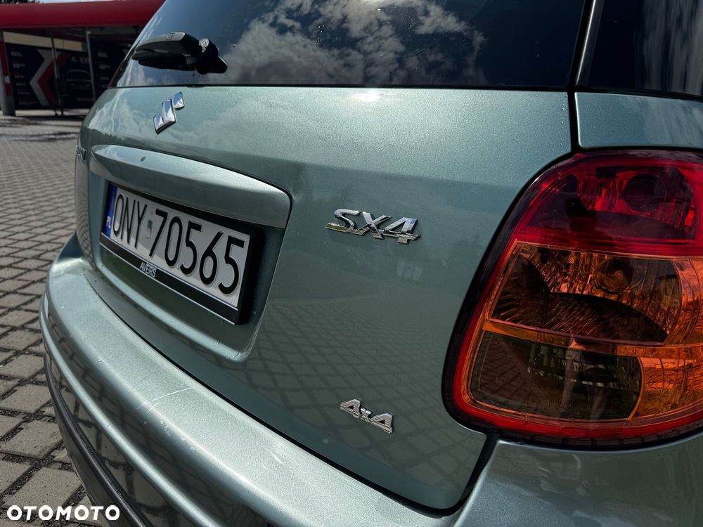 Suzuki SX4 1.6 VVT 4x4 Limited - 10
