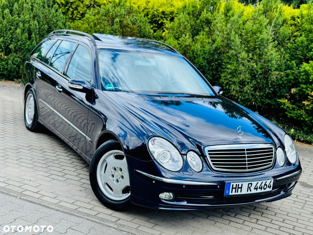 Mercedes-Benz Klasa E 240 4Matic Avantgarde - 24
