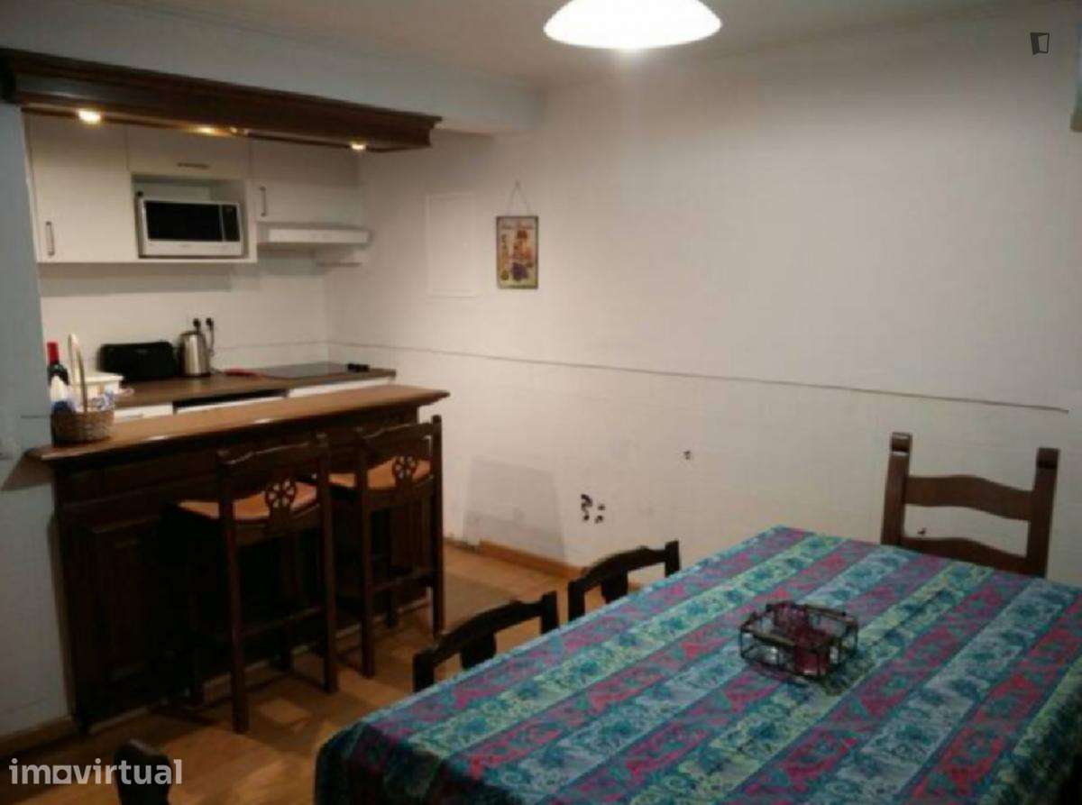 Apartamento com 2 quartos - localizado em Parede Lisbon - Grande imagem: 4/11