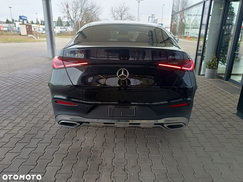 Mercedes-Benz GLC - 7