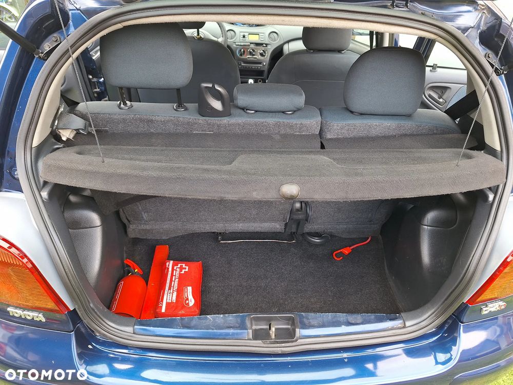 Toyota Yaris - 11