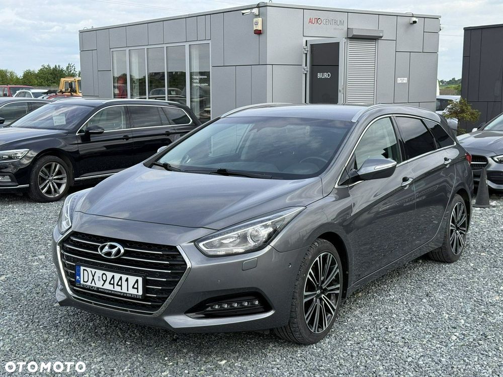 Hyundai i40 Kombi 1.7 CRDi Premium - 1