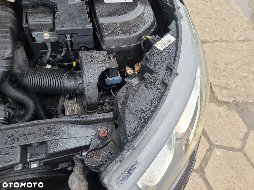 Citroën C4 BlueHDi 100 Selection - 26