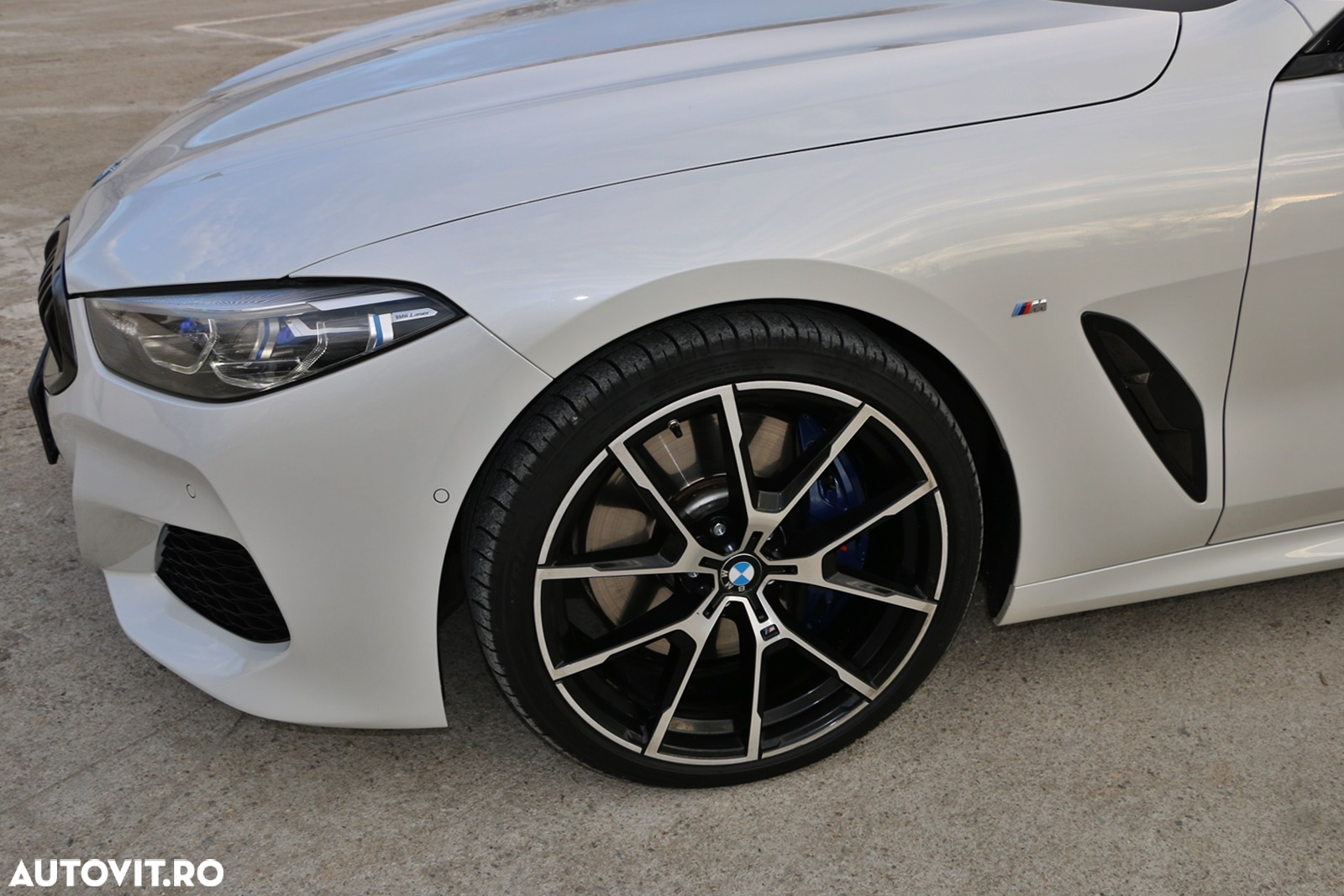 BMW Seria 8 - 13