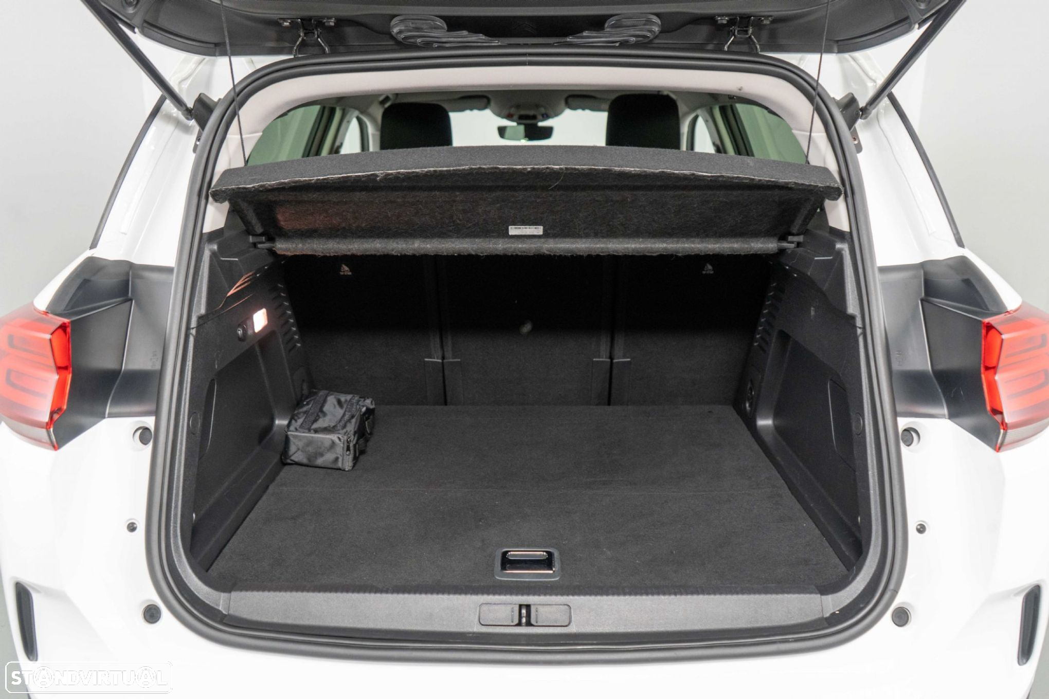 Citroën C5 Aircross 1.6 Hybrid Feel Business (TA) e-EAT8 - 12