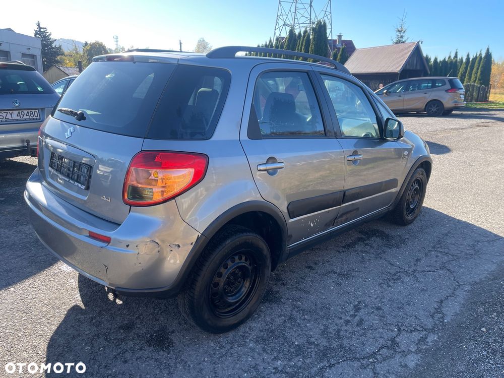 Suzuki SX4 1.9 DDiS DPF 4x4 Club - 3