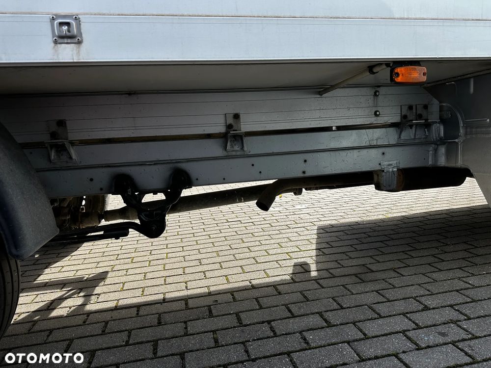 Volkswagen Crafter - 16
