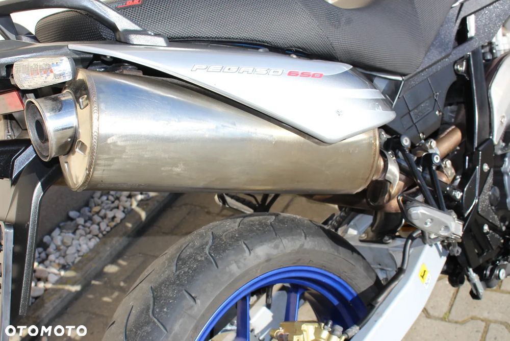 Aprilia Pegaso - 13