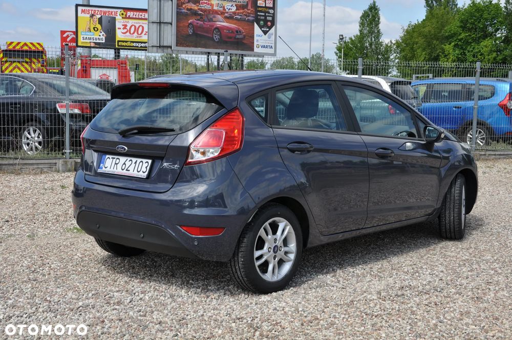 Ford Fiesta 1.25 Celebration - 4