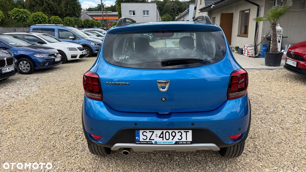 Dacia Sandero 0.9 TCe SL Celebration S&S - 9