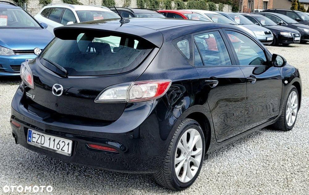Mazda 3 1.6 CD Exclusive + - 4