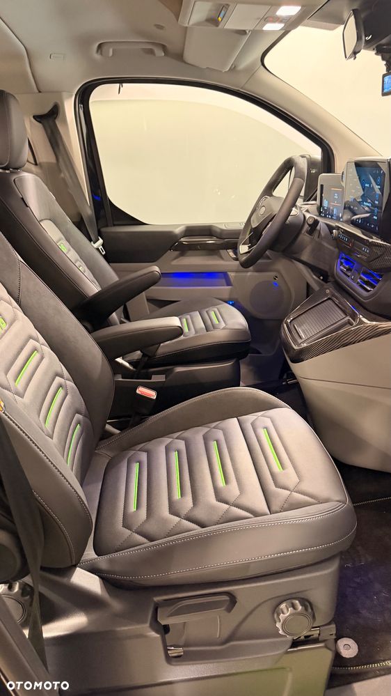 Ford Tourneo Custom 2.0 EcoBlue 320 L2 Active - 25