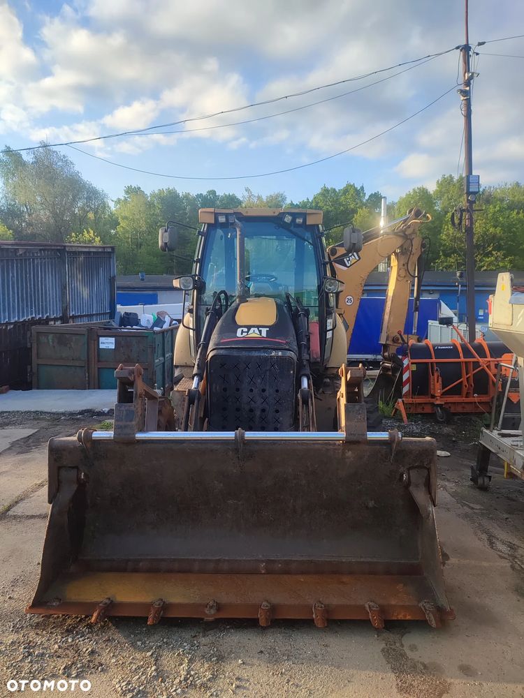 Caterpillar 428E - 2
