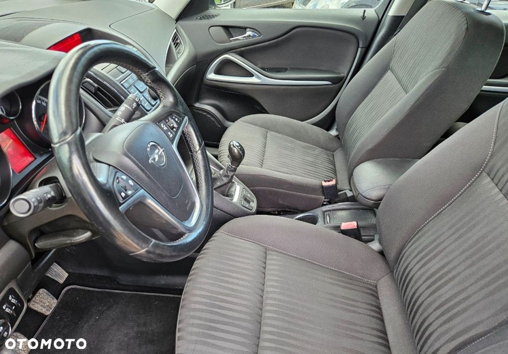 Opel Zafira - 19