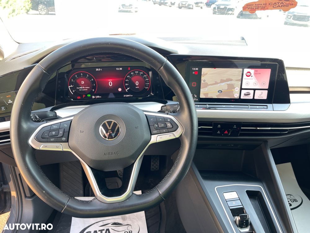 Volkswagen Golf 1.5 eTSI ACT DSG MHEV Life - 38
