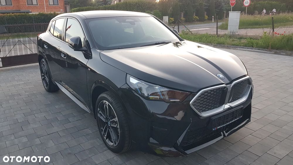 BMW iX2 - 5