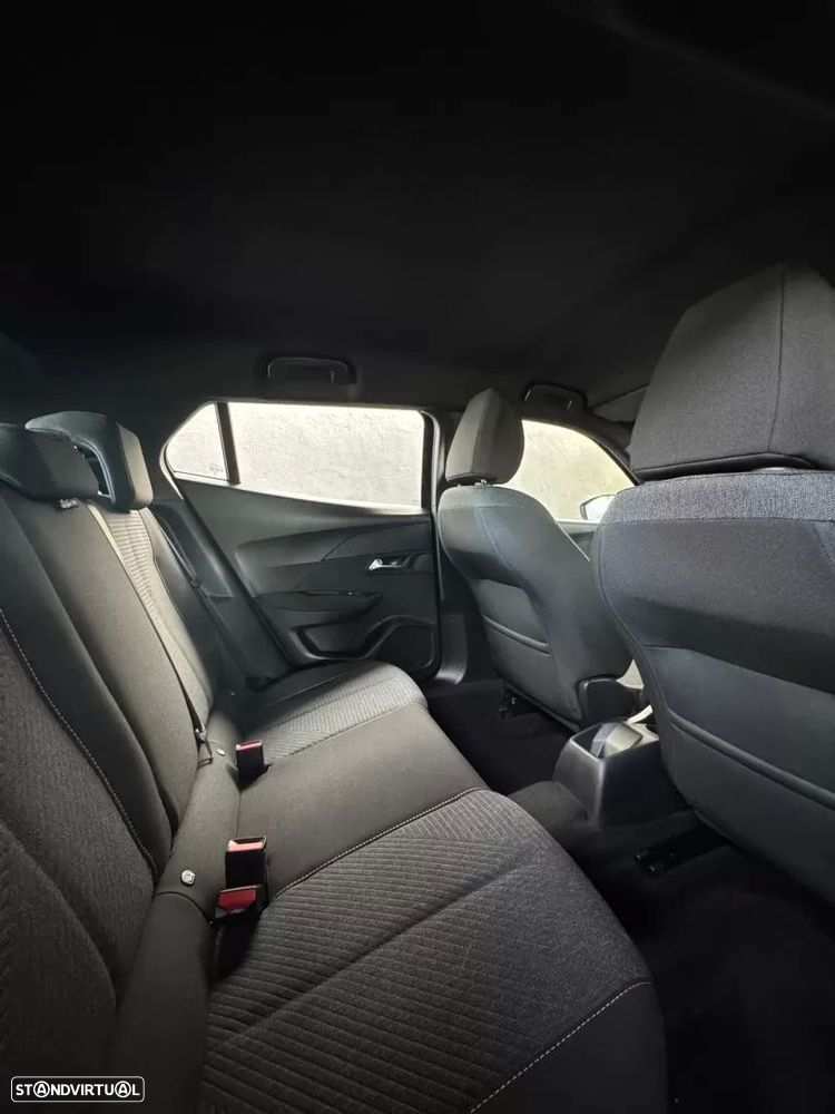 Peugeot 2008 1.2 Hybrid Style e-DCS6 - 12