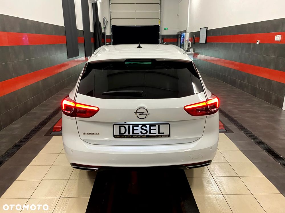 Opel Insignia 2.0 CDTI Business Elegance S&S - 10