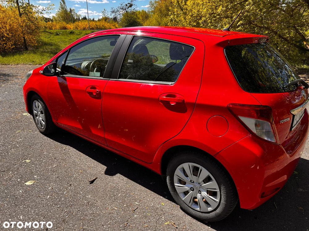 Toyota Yaris 1.0 Active - 5