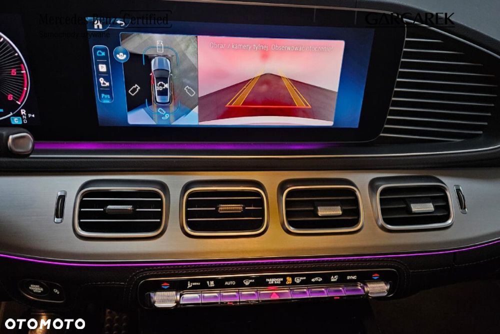 Mercedes-Benz GLE - 24