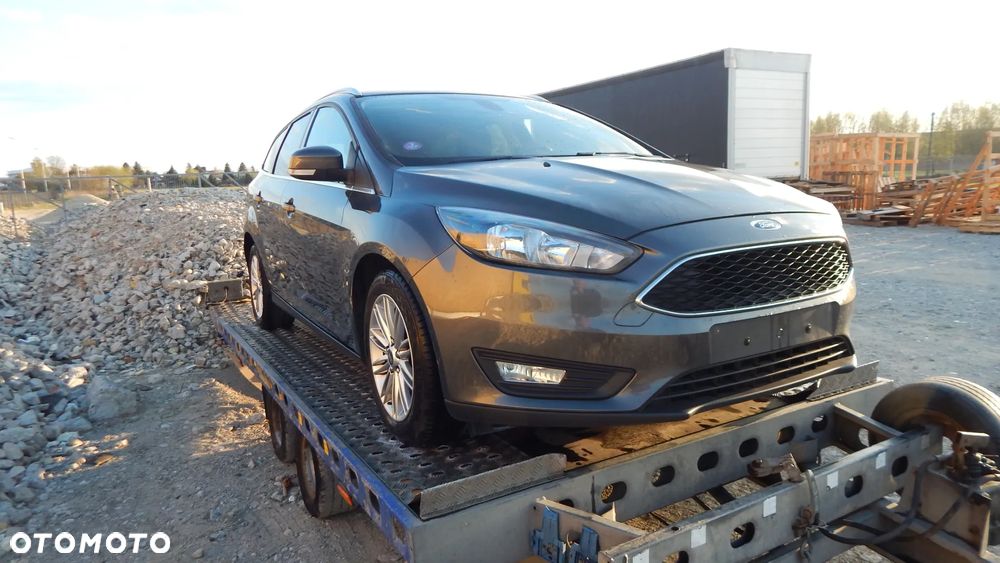 Ford Focus 1.0 EcoBoost 99g Gold X (Trend) - 3
