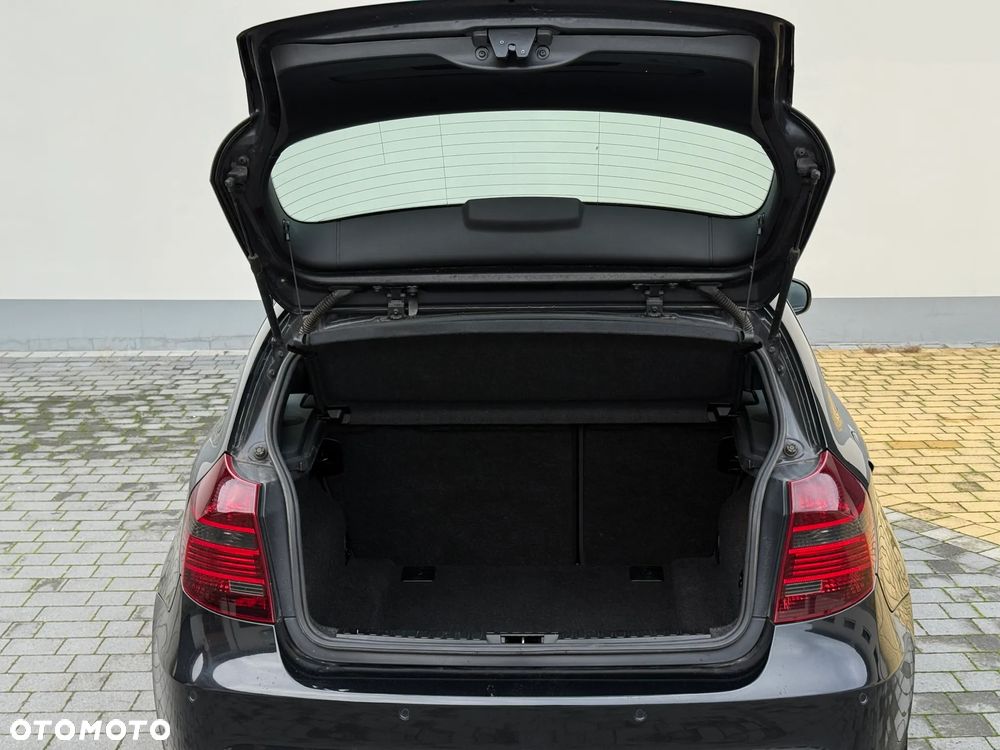 BMW Seria 1 118d DPF - 10