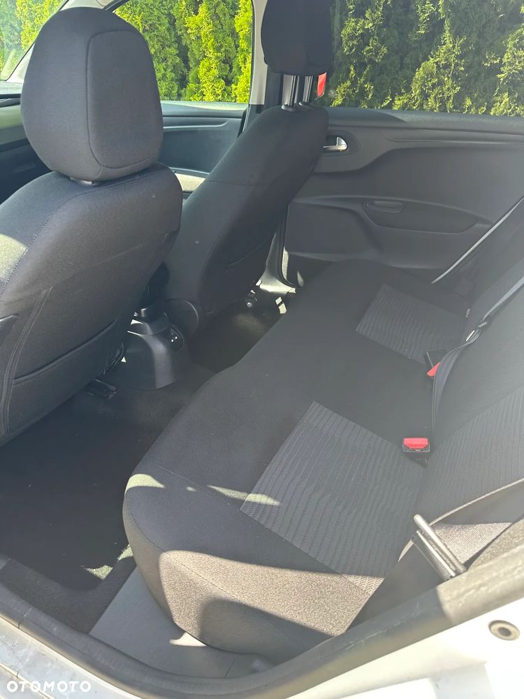 Peugeot 301 1.6 VTi Active - 6