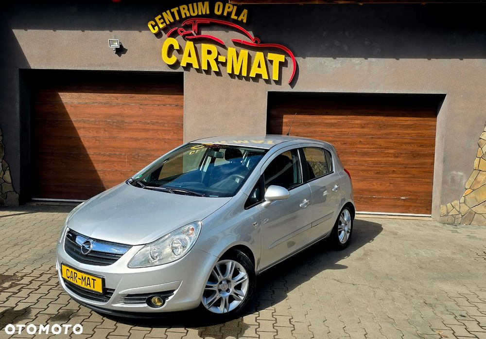 Opel Corsa 1.4 16V Innovation - 2