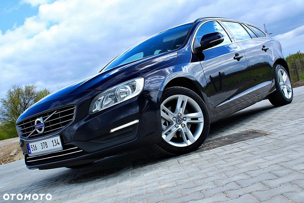 Volvo V60 D2 Geartronic Momentum - 13