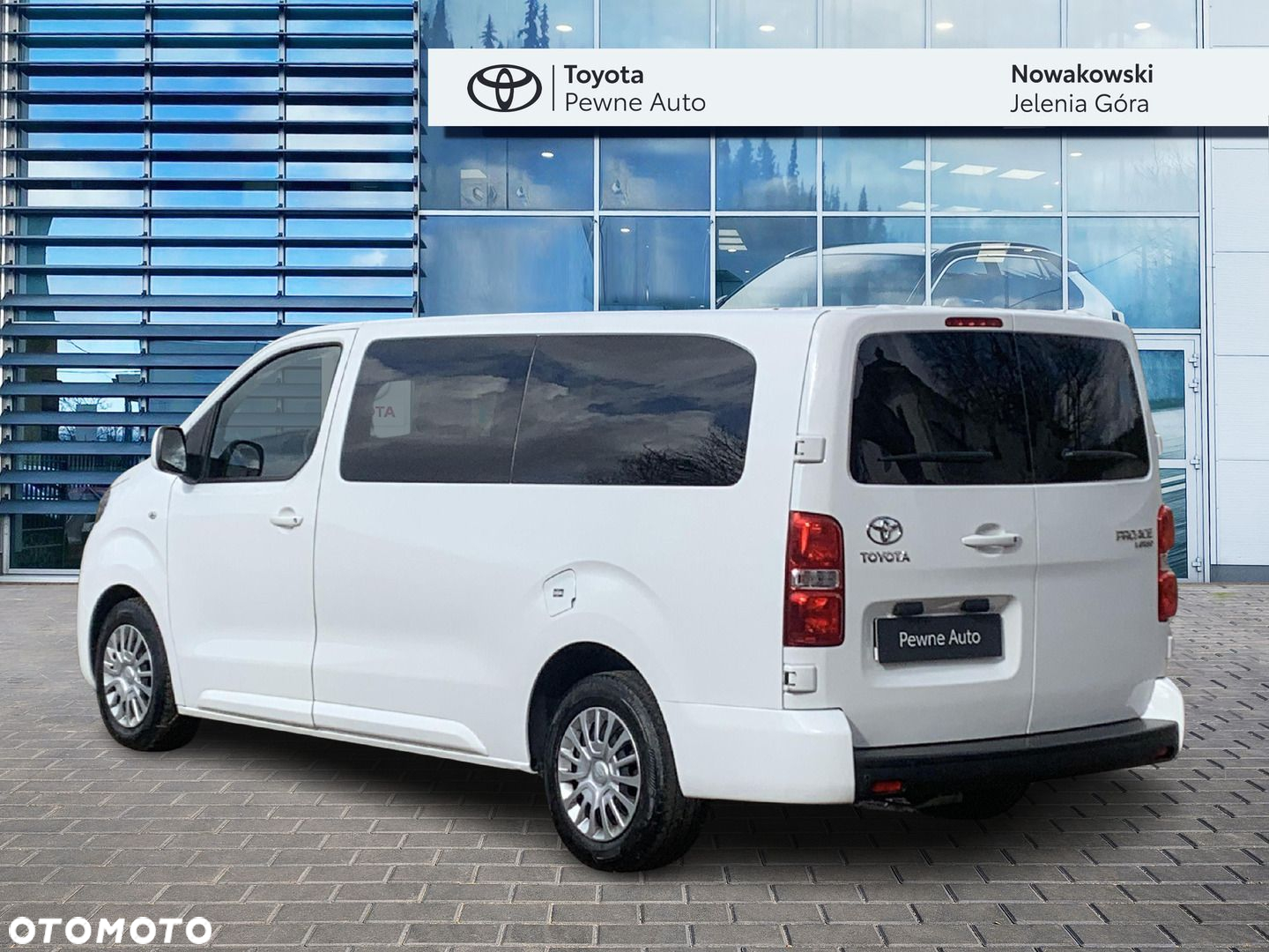 Toyota Proace Verso 2.0 D4-D Long Business - 3