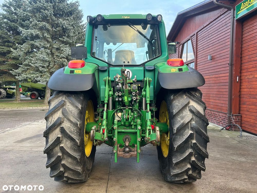 John Deere 6820 - 6