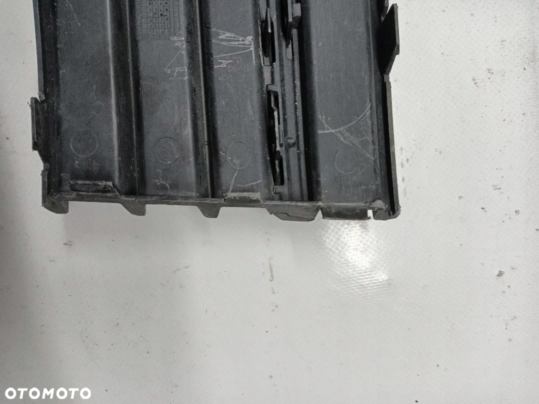 KRATKA ZDERZAKA VW LEWY PRZÓD T6 7E6853684 - 3