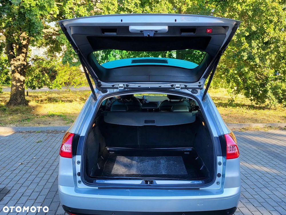 Citroën C5 Tourer V6 HDi 205 Biturbo FAP Exclusive - 20