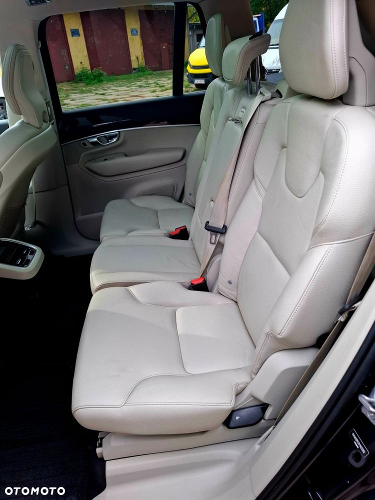 Volvo XC 90 T6 AWD Momentum Pro 7os - 28