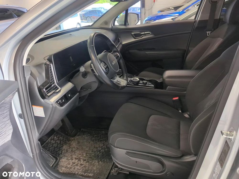 Kia Sportage 1.6 CRDI MHEV L 2WD DCT - 6