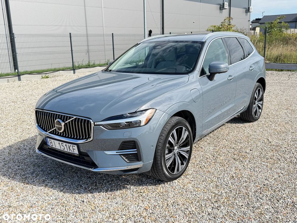 Volvo XC 60 T8 AWD Recharge Plus Black Edition - 3