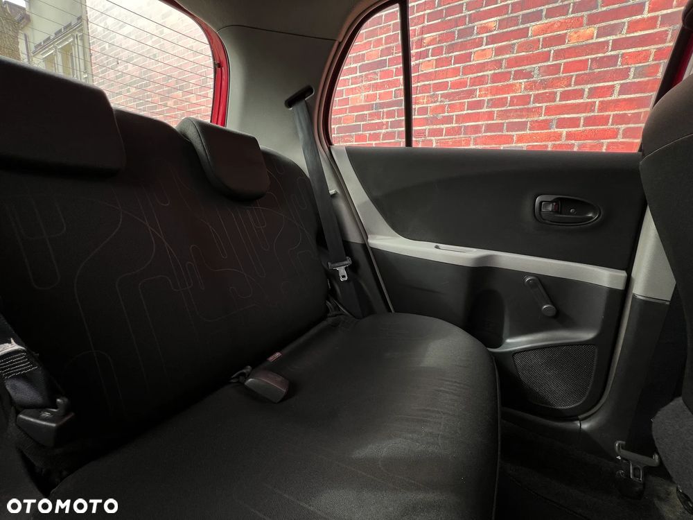 Toyota Yaris - 20