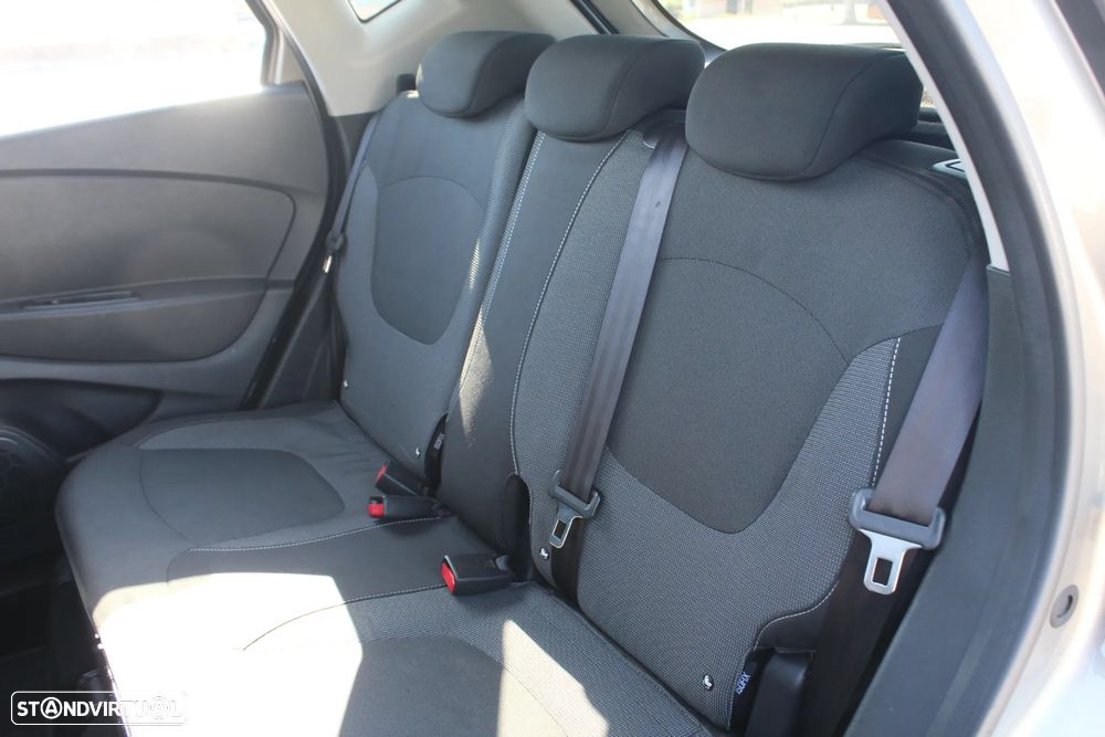 Renault Captur ENERGY TCe 120 EDC LIMITED - 31