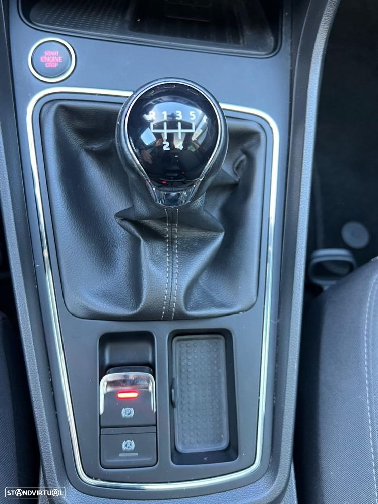 SEAT Leon ST 1.6 TDI Style S/S - 24