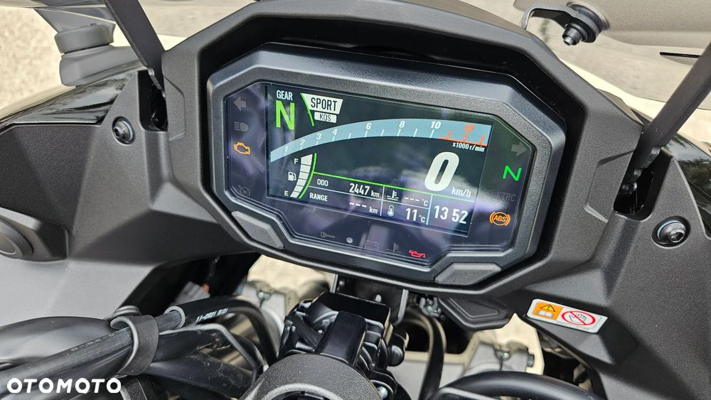 Kawasaki Ninja 1000 SX - 13