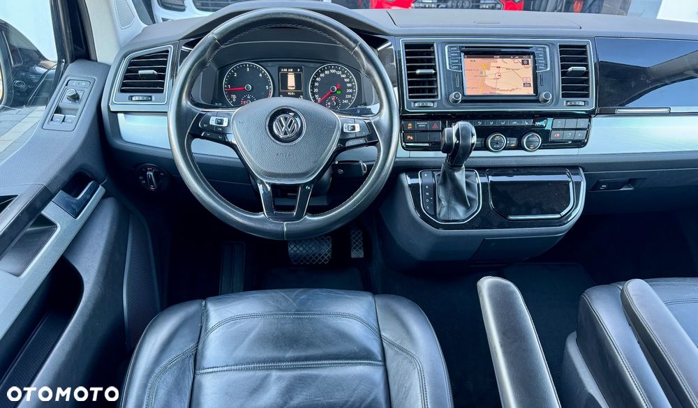 Volkswagen Multivan - 14