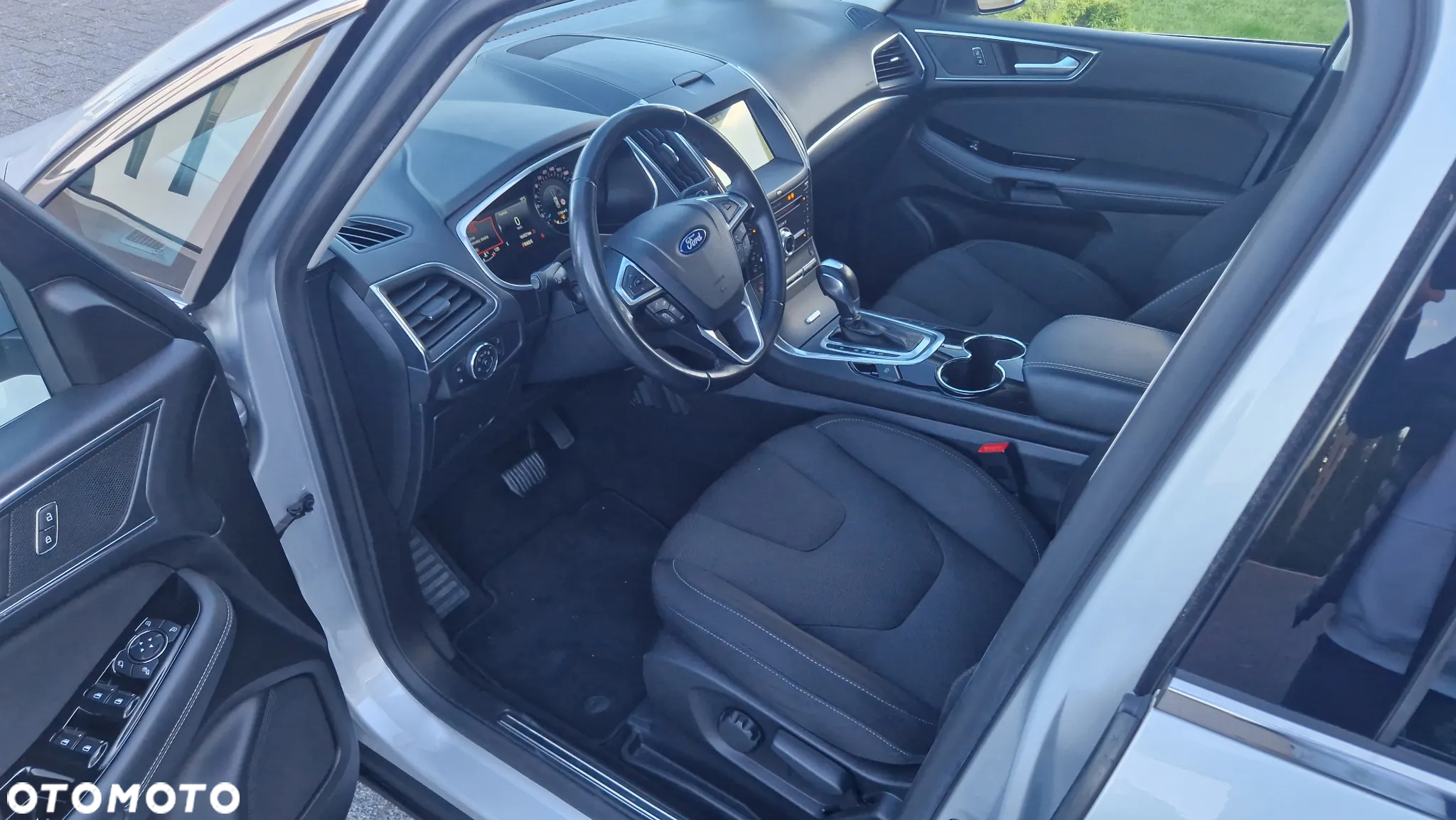 Ford S-Max 2.0 TDCi Titanium PowerShift - 7
