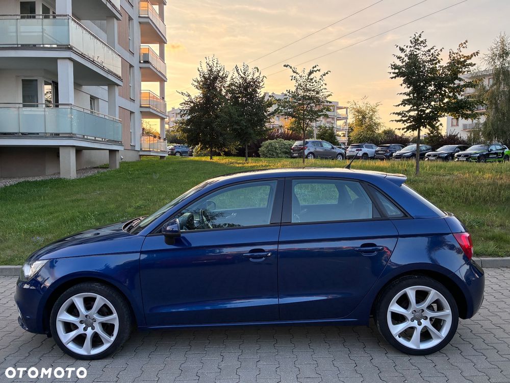 Audi A1 Sportback 1.6 TDI Attraction - 18