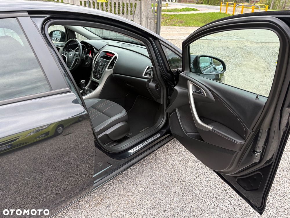 Opel Astra 1.4 EcoFLEX 150 Jahre - 25